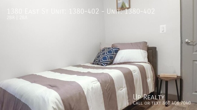 Foto del edificio - 1380 East St