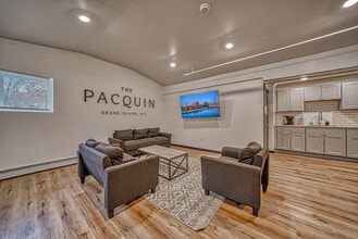 Building Photo - 1709 Grand Island Blvd