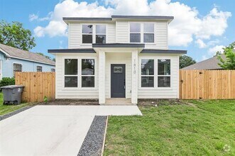Building Photo - 1610 Life Ave