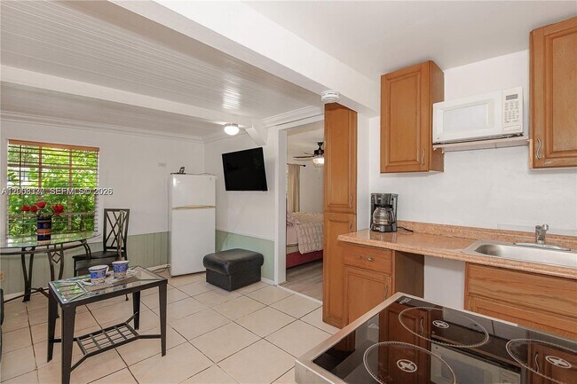 Foto del edificio - 1611 Fletcher St
