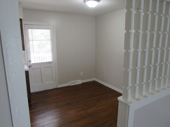 Foto del edificio - 8806 Orchard St