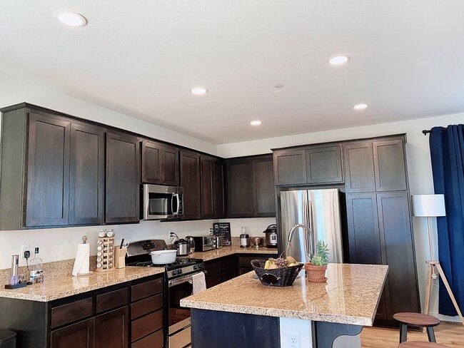 Foto del edificio - 1112 Fox Field Ln