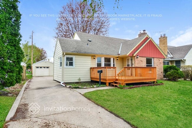 Building Photo - 6318 Humboldt Ave S