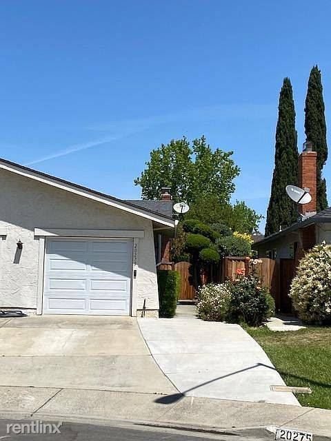 Building Photo - 20275 Vista Ct