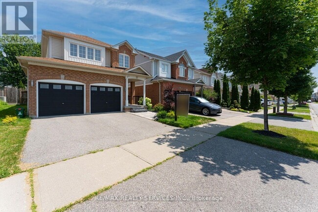 Building Photo - 21 Lazio St.
