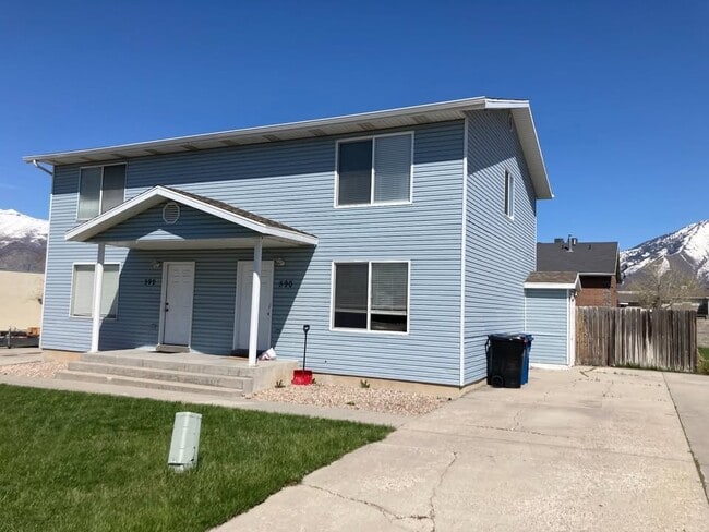 Building Photo - 590 N 800 E