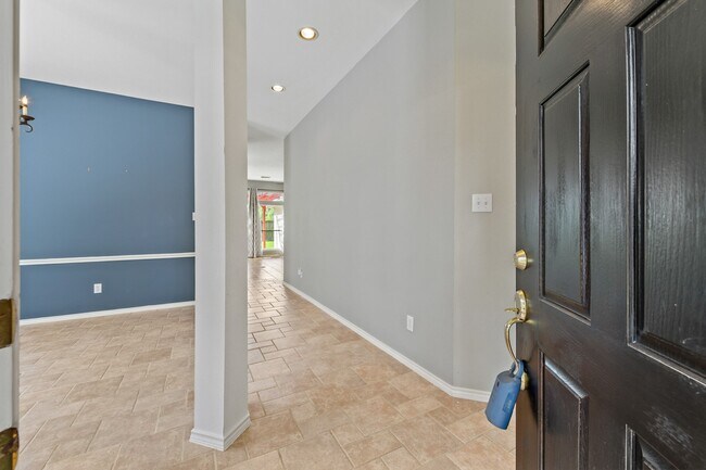Foto del edificio - 3702 Glenhill Dr