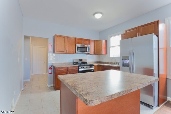 Foto del edificio - 286 Williamson Ave