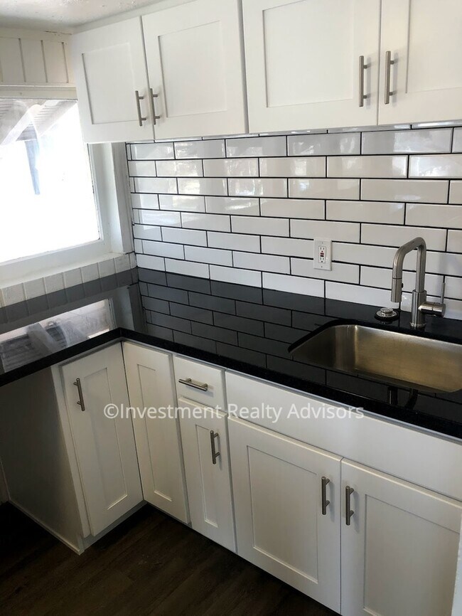 Building Photo - 627 E 100 S