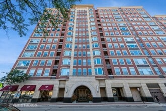 Building Photo - 77 S Evergreen Ave