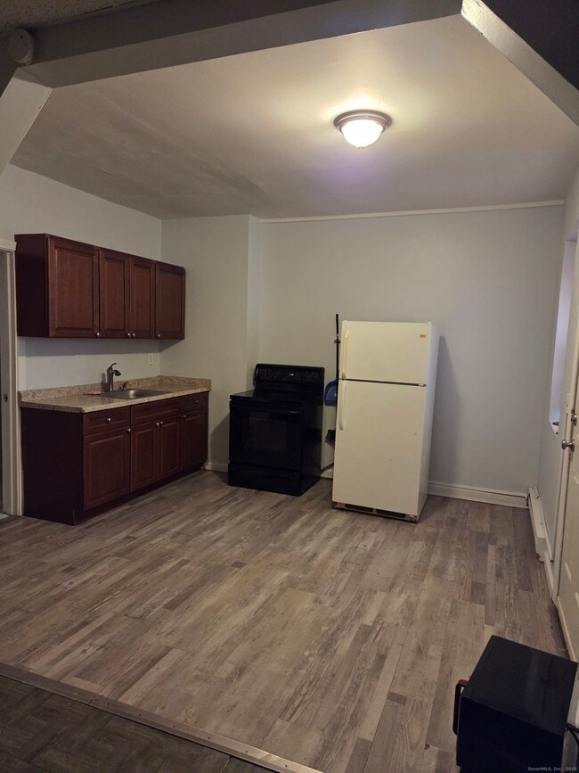 Foto del edificio - 133 Hillside Ave