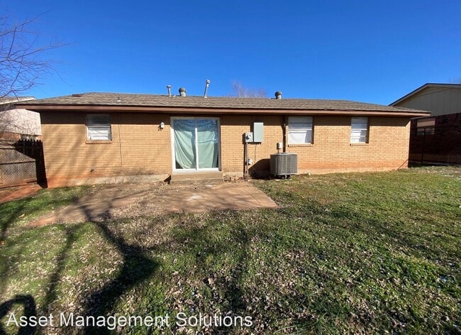 Foto del edificio - 5 br, 1.5 bath House - 4913 Creekwood Terrace
