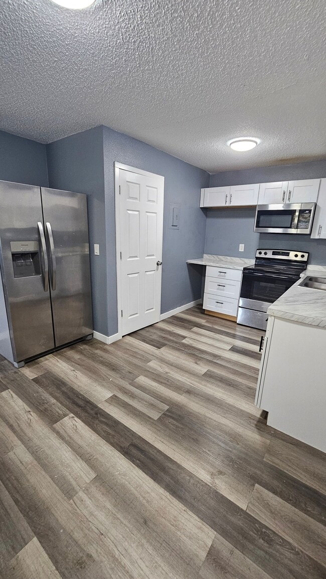 Building Photo - 903 Boggs Pl