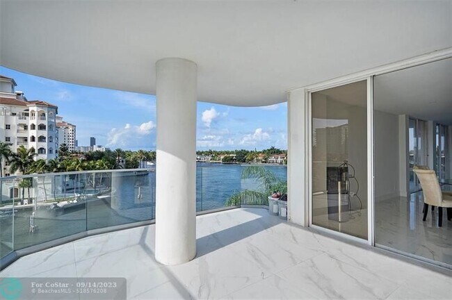 Foto del edificio - 19707 Turnberry Way