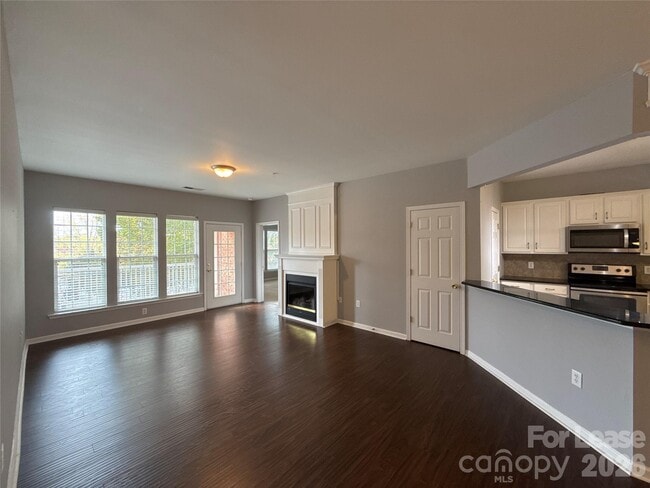 Foto del edificio - 14335 San Paolo Ln