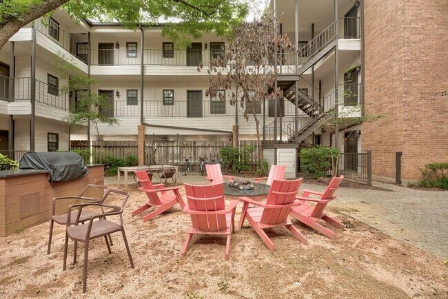 Foto del edificio - 203 E 31st St