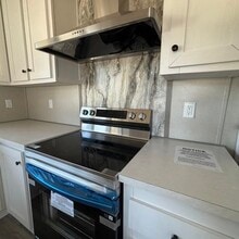 Building Photo - 315 Oakleigh Dr