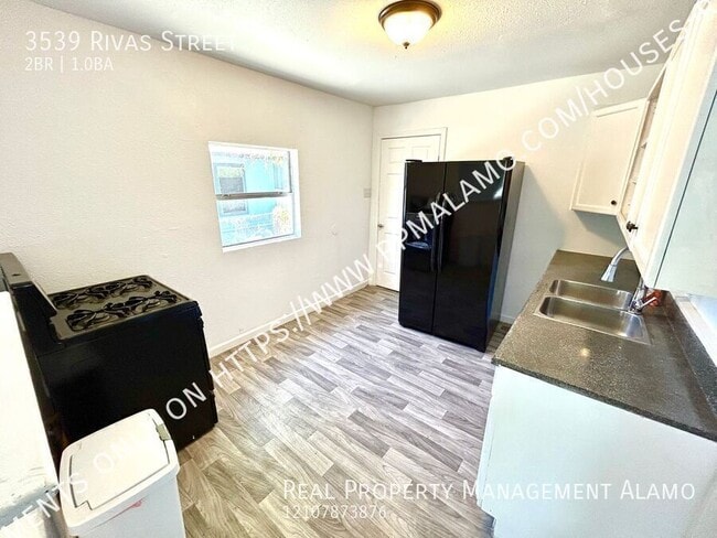Building Photo - 3539 Rivas St