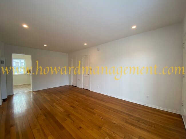 Building Photo - 560 Grand Blvd