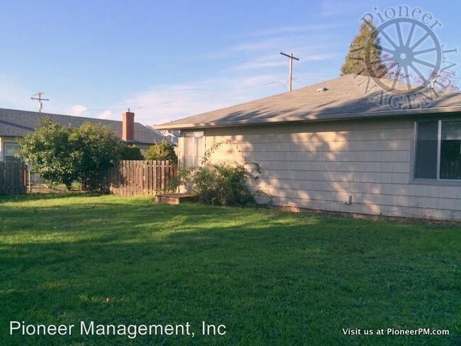 Foto del edificio - 625 NE Madison Ave