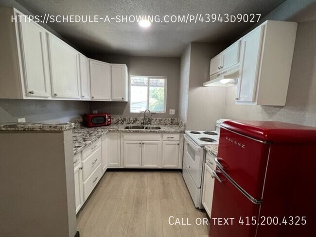 Foto del edificio - 224 N Maple Ave