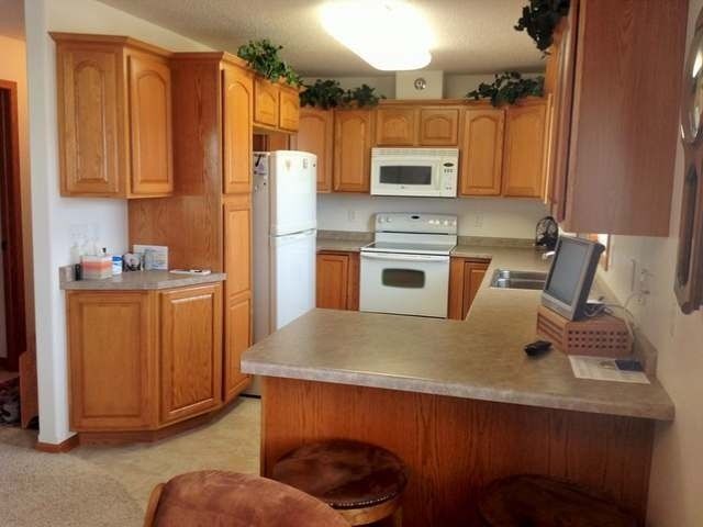 Kitchen - 1401 N 33rd St
