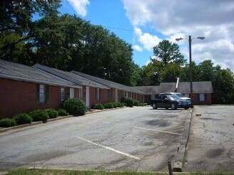 Primary Photo - 200 44th St