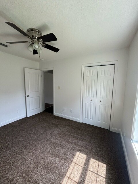 Building Photo - 5195 Branch Point Dr