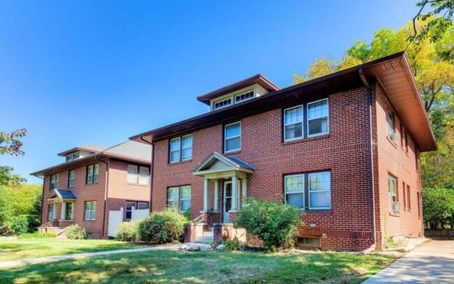 Foto del edificio - 1 Br / 1 Ba Historical Apartment in a Beau...