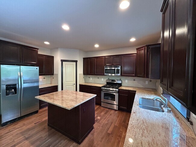 Foto del edificio - Beautiful 4 Bed, 3 Bath Home in Lynnwood