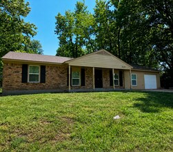 Building Photo - 2601 St Elmo Ave