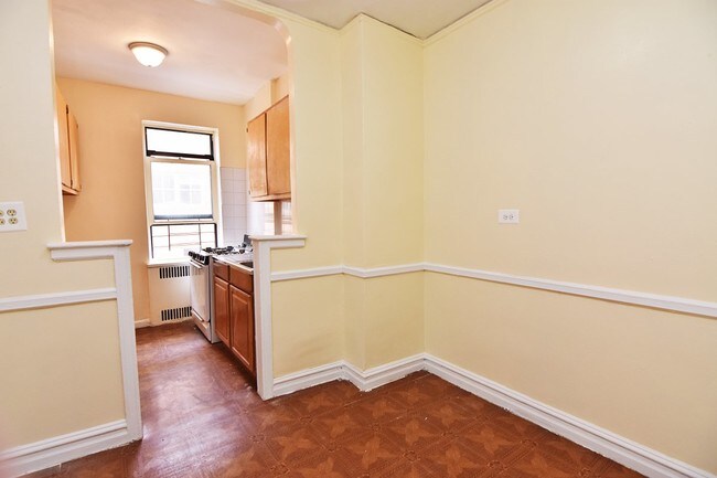 Building Photo - 30 Ellwood Street
