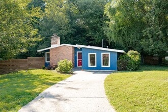 Building Photo - 2910 Pine Spring Rd