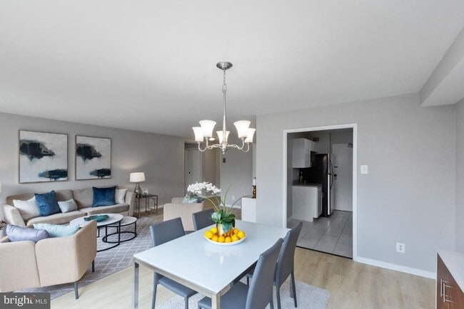 Building Photo - 1900 Lyttonsville Rd