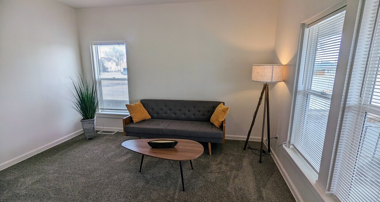 Foto principal - 715 14th St