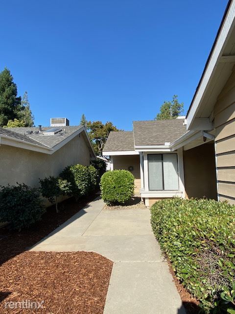 Foto del edificio - 3 br, 2 bath Condo - 1809 South Cain Court