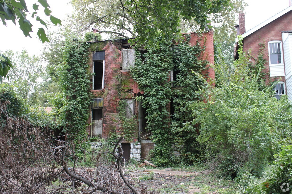 Building Photo - 8110 Church Rd