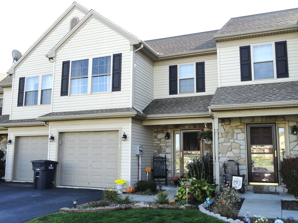 Primary Photo - 43 Granite Dr