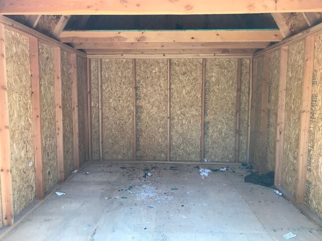 Building Photo - Home in Exeter coming soon!