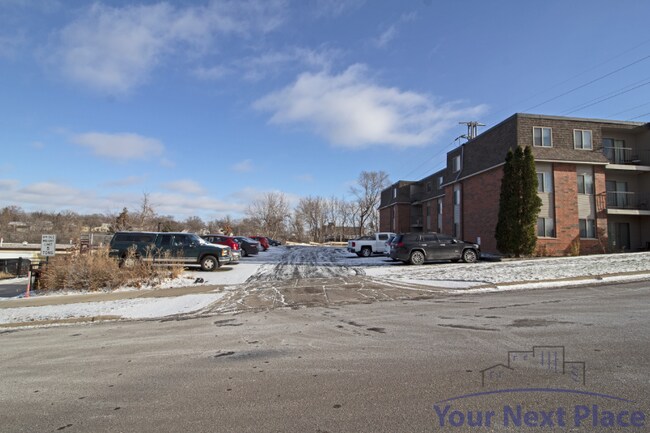 Foto del edificio - 200 5th Ave N