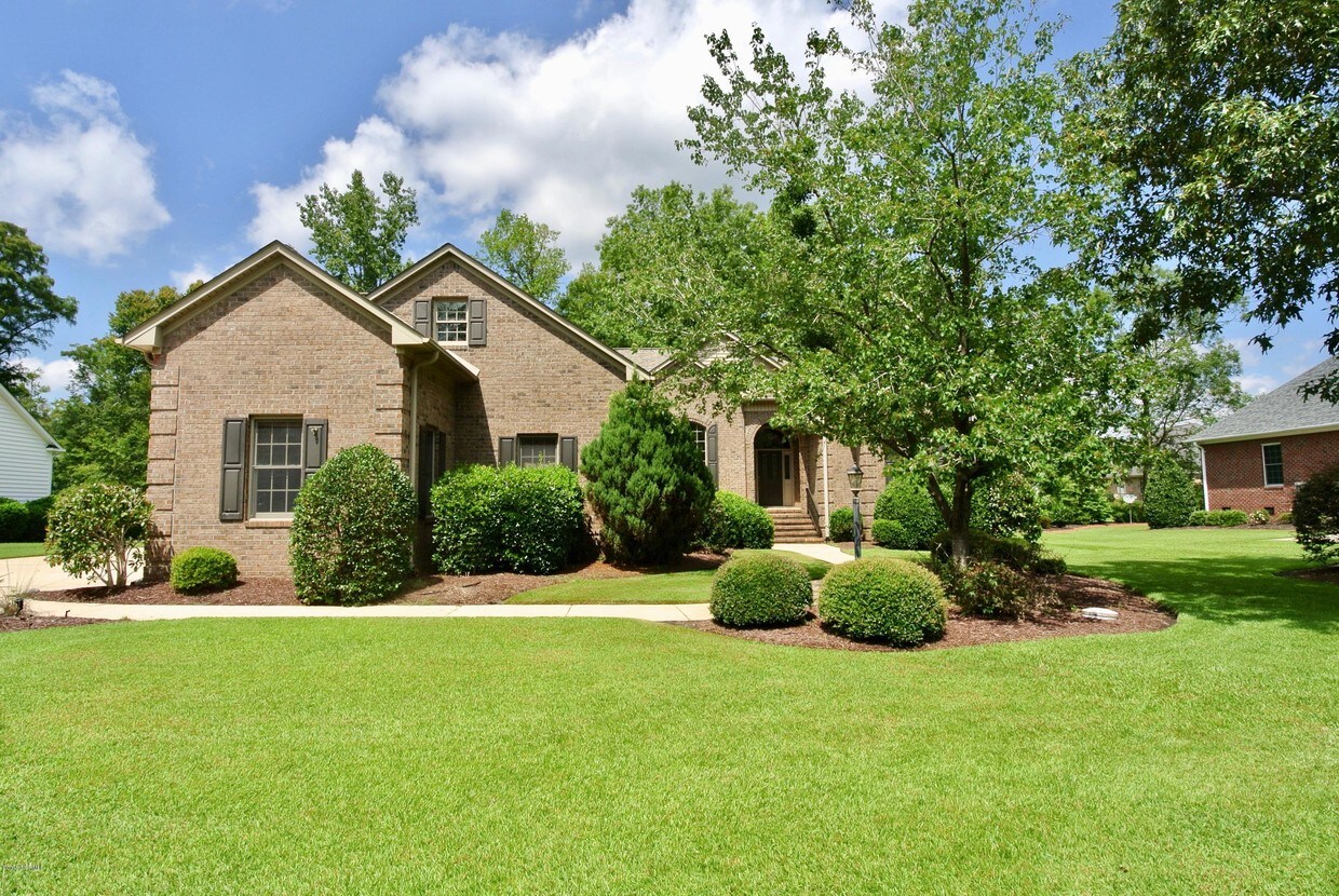 Foto principal - 106 Brugg Ct