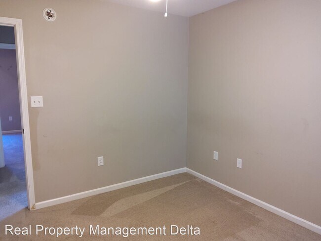Building Photo - 3 br, 2 bath House - 1200 Red Hill Rd