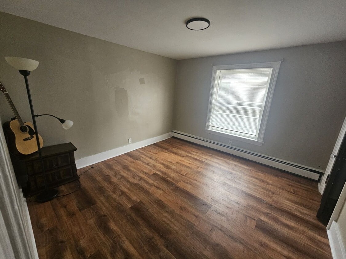 Foto principal - 3 Bedroom with off-street Parking on Park Ave