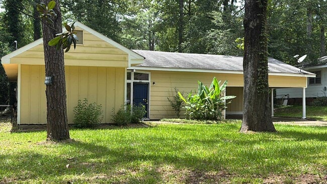 Building Photo - 2267 Alta Woods Terrace