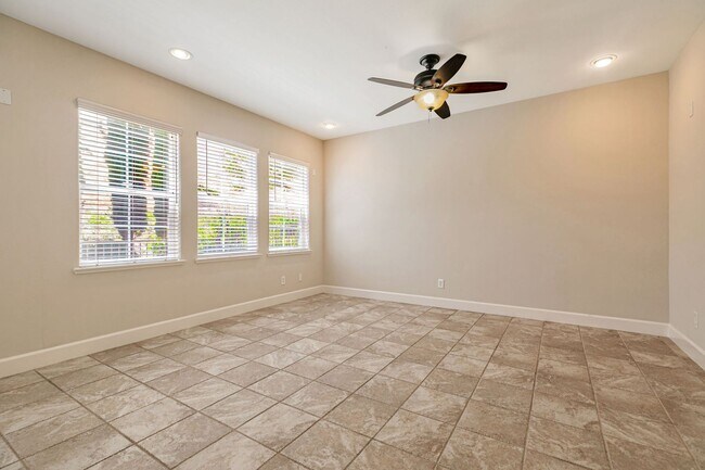 Foto del edificio - Remodeled Home in Communication Hill