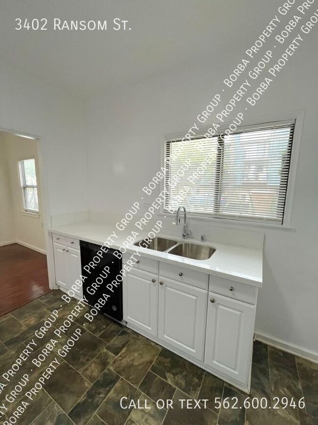 Foto del edificio - 3402 E Ransom St