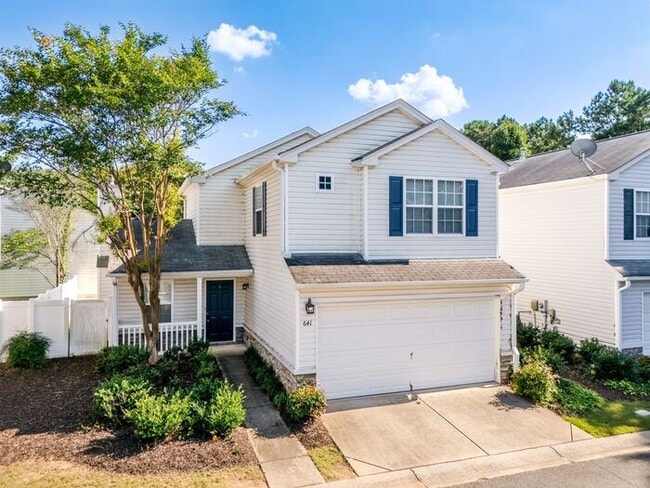 Foto del edificio - 641 W Oaks Dr