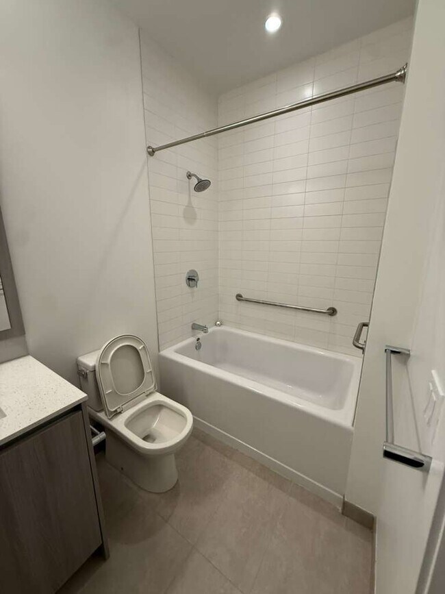 Foto del edificio - 2947 Coconut Ave