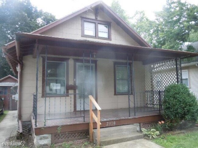 Building Photo - 2 br, 1 bath House - 2310 Strasser pl sw