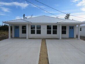 Building Photo - 1132 Mulberry Ave